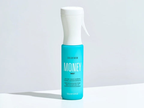 Color Wow Money Mist Luxe Light & Leave-In Conditioner 150ml spray nozzle and bottle close up