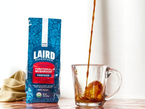 How to use: Laird Superfood Peruvian dark roast mushroom coffee 340g brewing instructions on white background