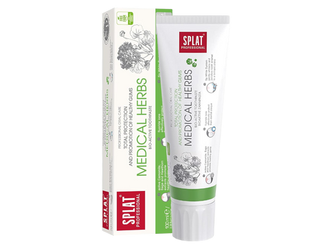 Splat Medical Herbs toothpaste and packaging on a white background
